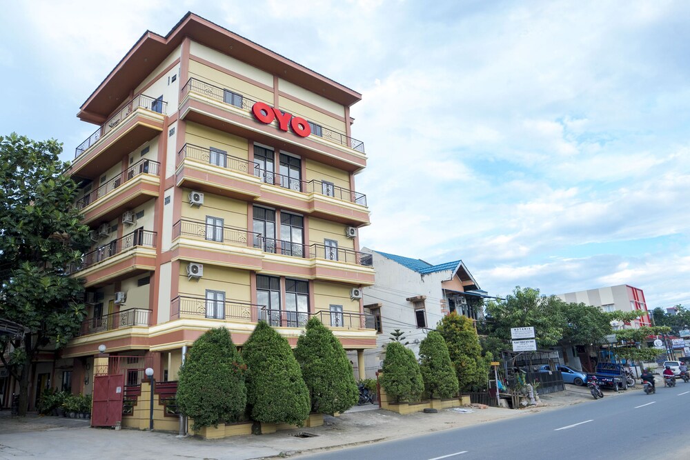 OYO 2319 Tengkawang Residence 3/22