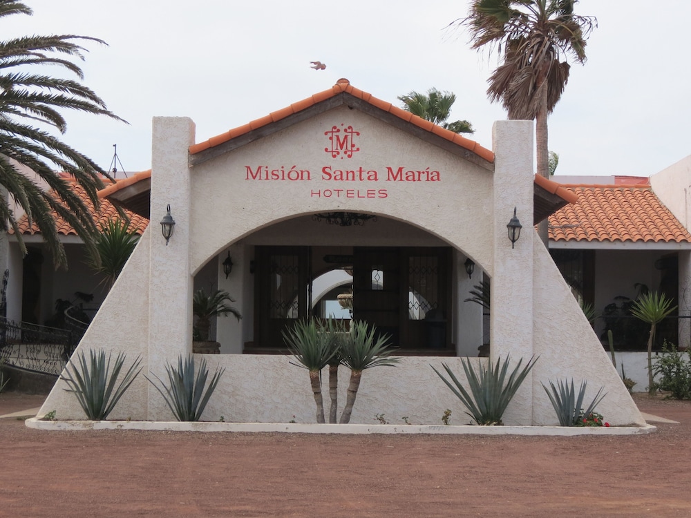 Hotel Mision Santa Maria 2/25