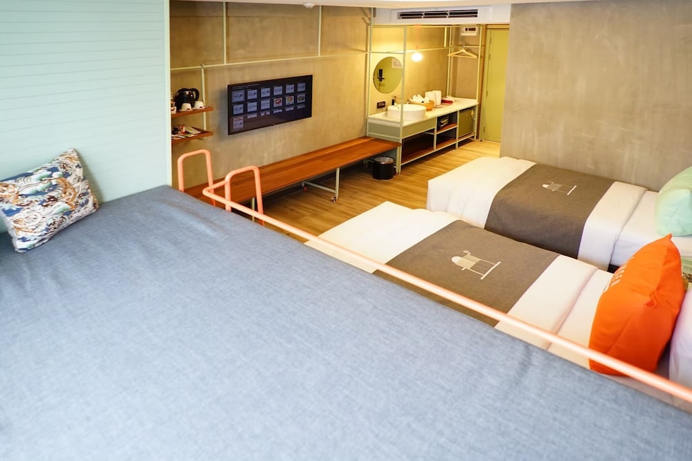 Samsen Street Hotel 8/44