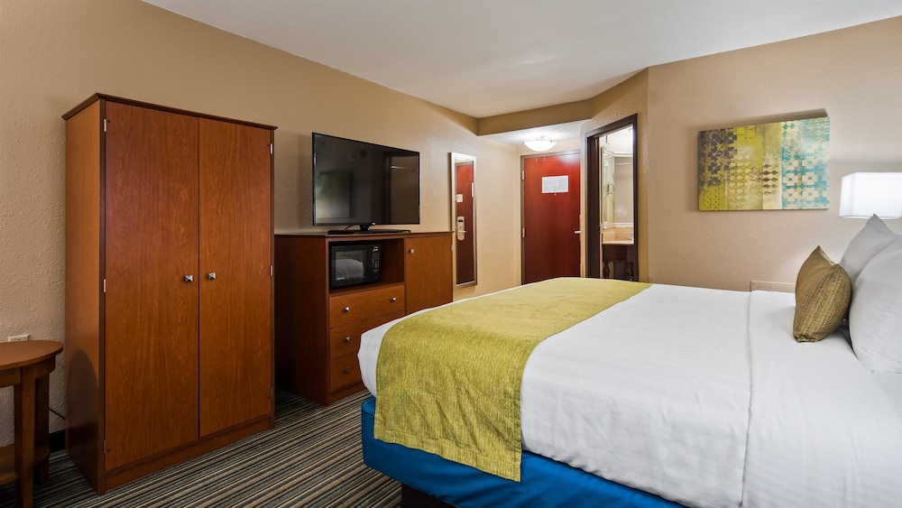 غرفة قياسية بسرير كينج لذوي الإعاقة، Best Western Eagles Inn 8/10