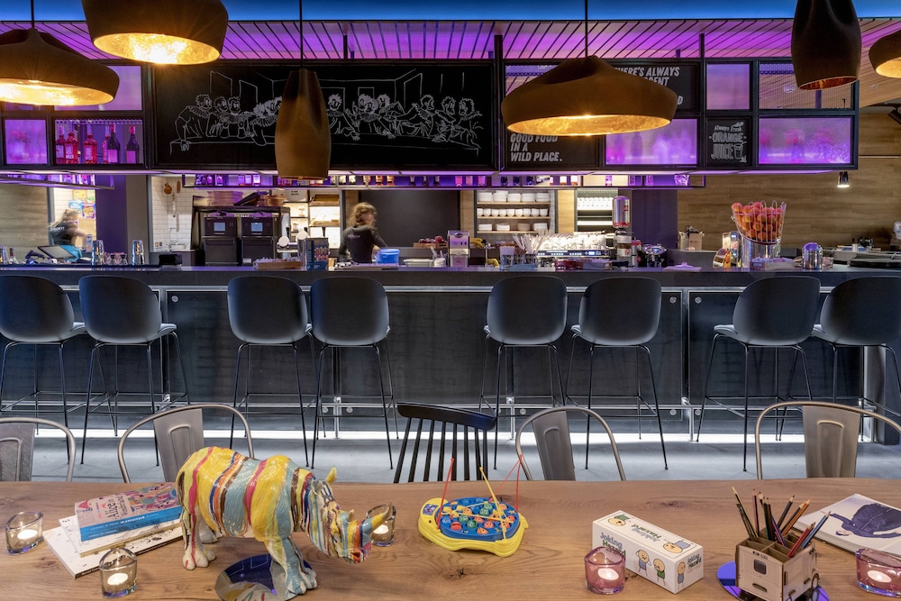 Moxy Milan Linate Airport 35/40