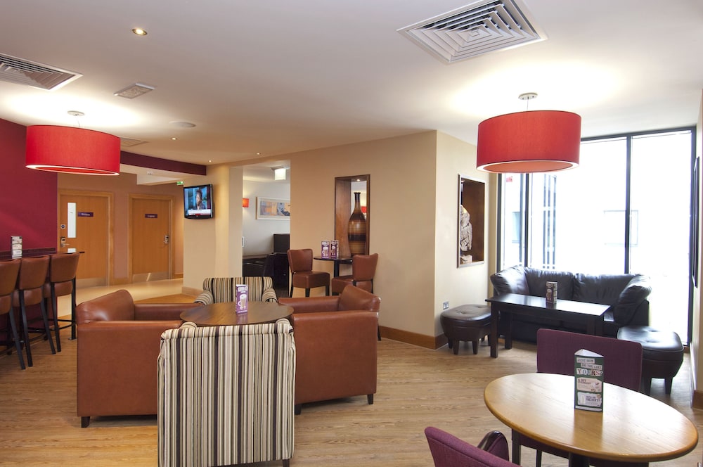 Premier Inn Heathrow Airport Terminal 5 36/58
