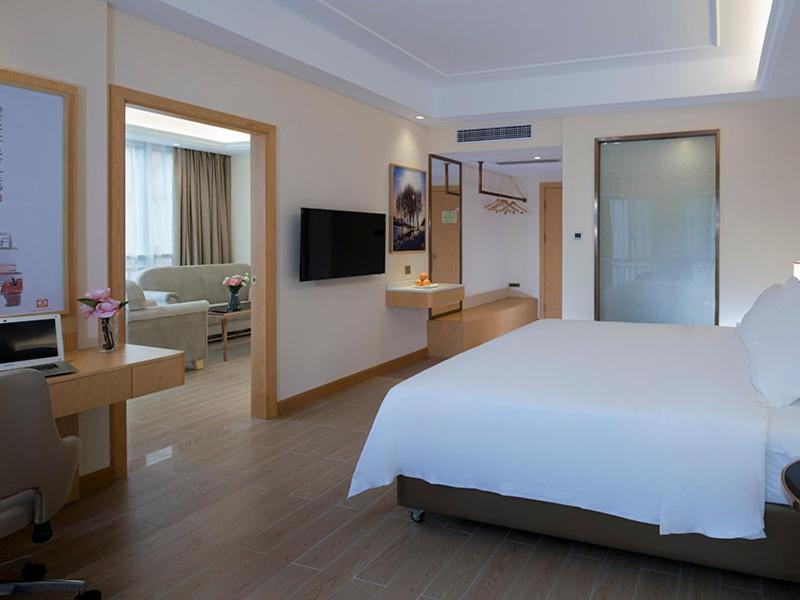 Vienna International Hotel (Hangzhou West Lake Fengshan Road) 14/35