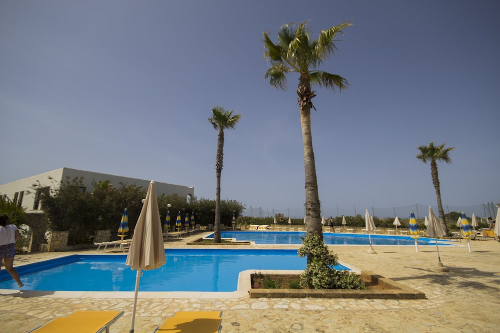 ZAHIRA RESORT AND VILLAGE 27/33