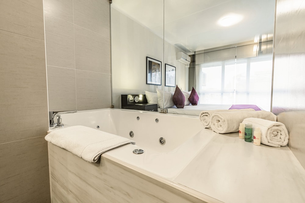 Andesmar Hotel & Suites 65/67