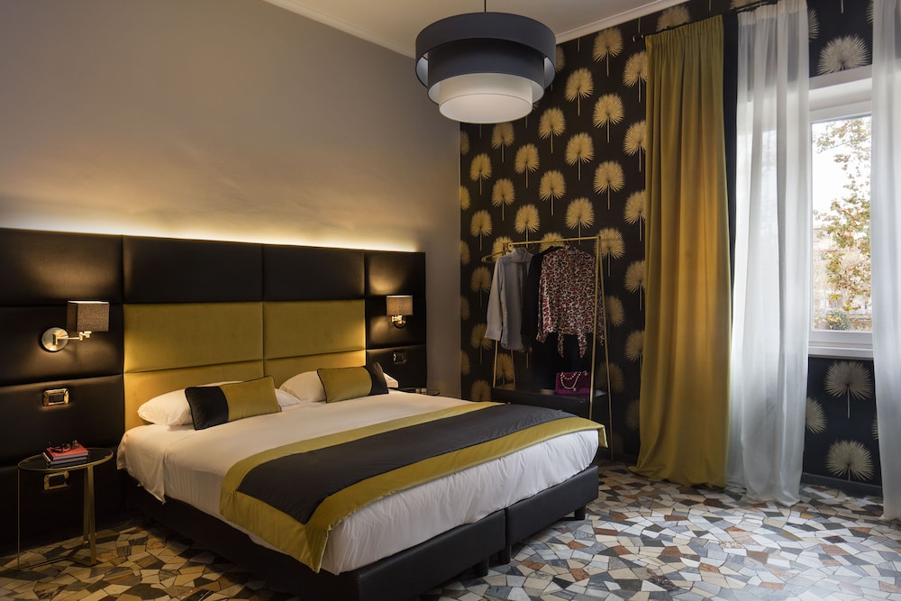 Mi Hotel Home 12/50
