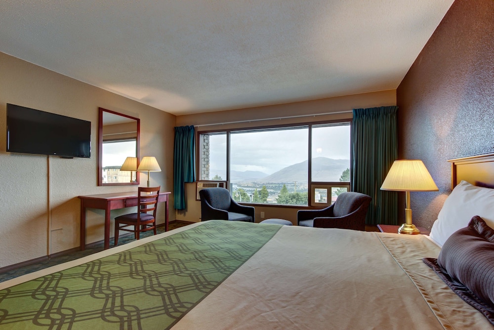 Knights Inn Kamloops 15/45