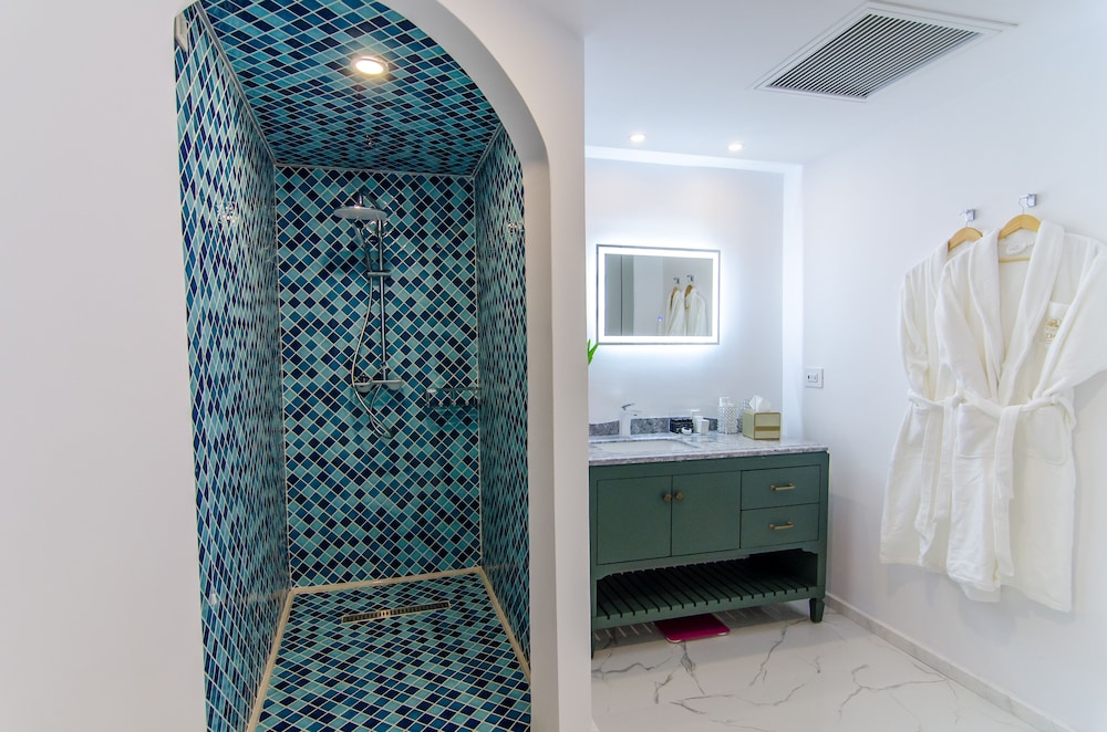 Hotel Lido By Phoenicia 70/70