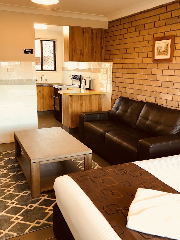 Tamworth Central Motel 24/60