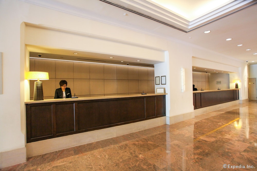 York Hotel Singapore 8/50