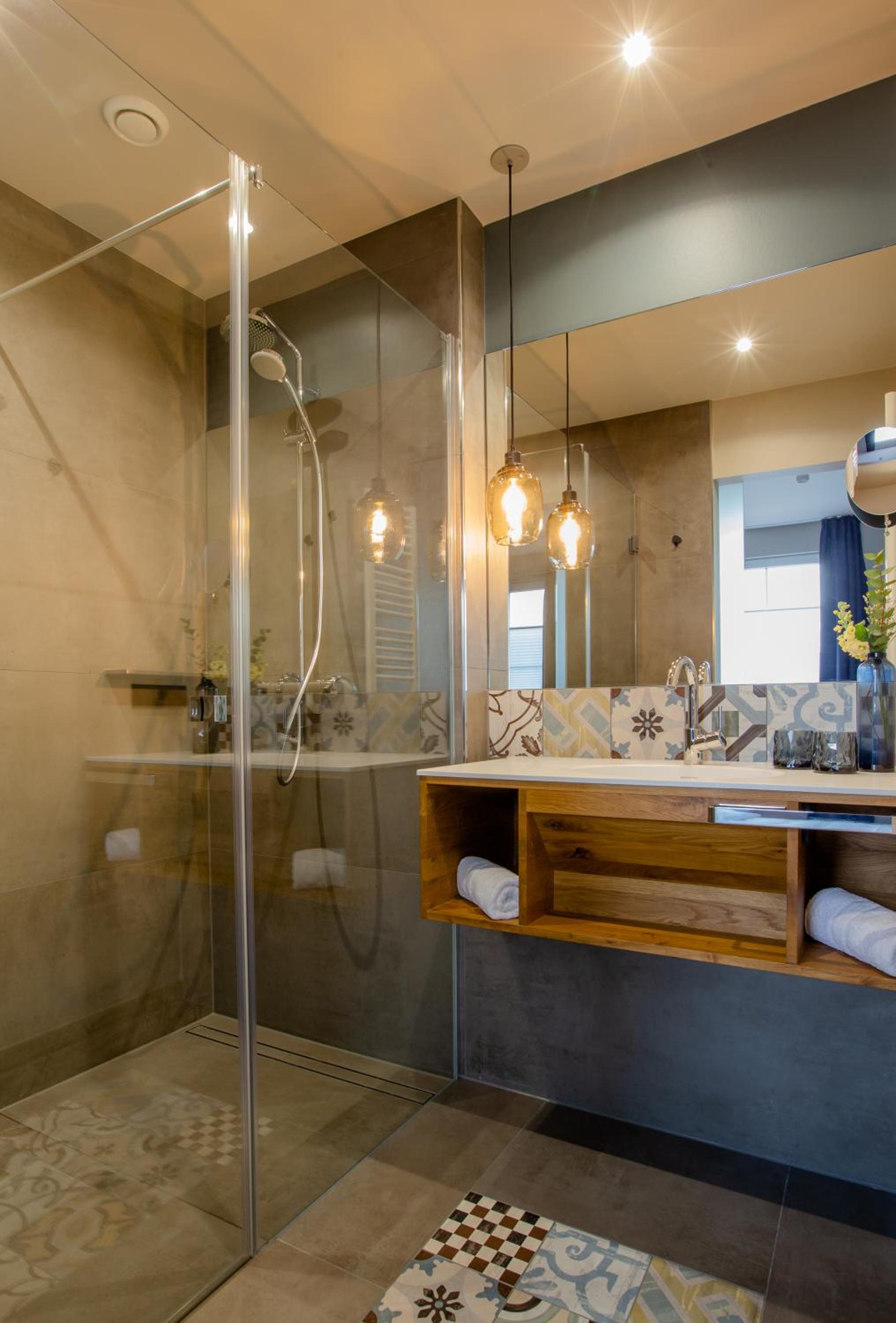 غرفة كلاسيكية بسرير مزدوج، Seehotel Niedernberg - Das Dorf am See 10/10