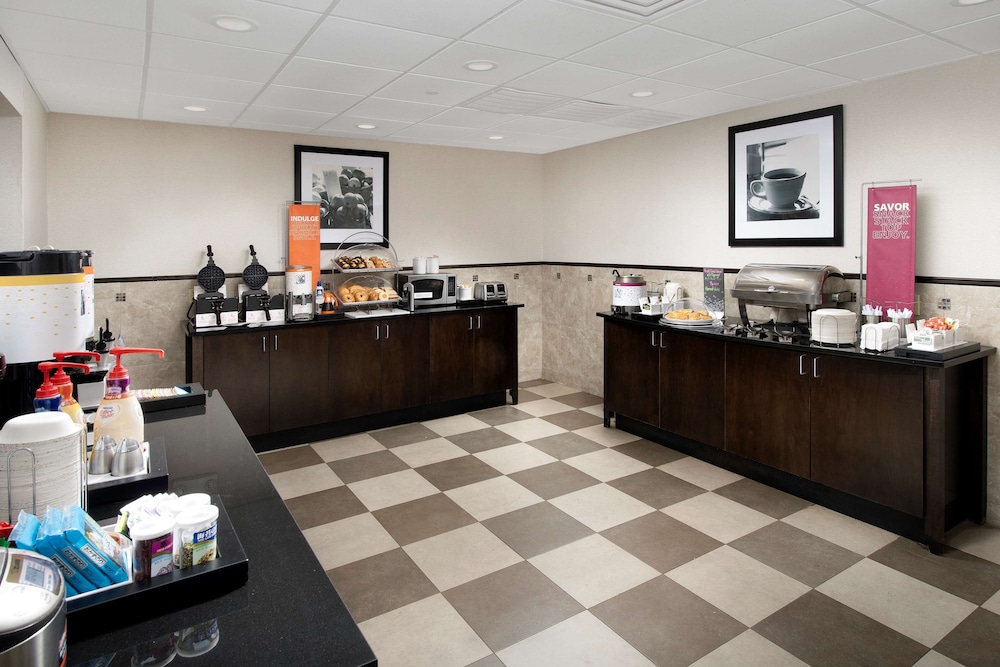 Hampton Inn and Suites Tupelo Barnes Crossing 13/50