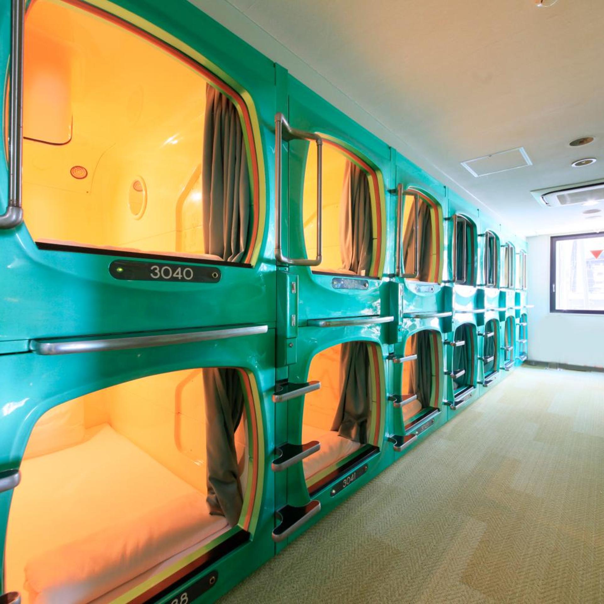Ueno Station Hostel Oriental Ii (ex. Capsule and Sauna New Century - Caters to Men) 21/23