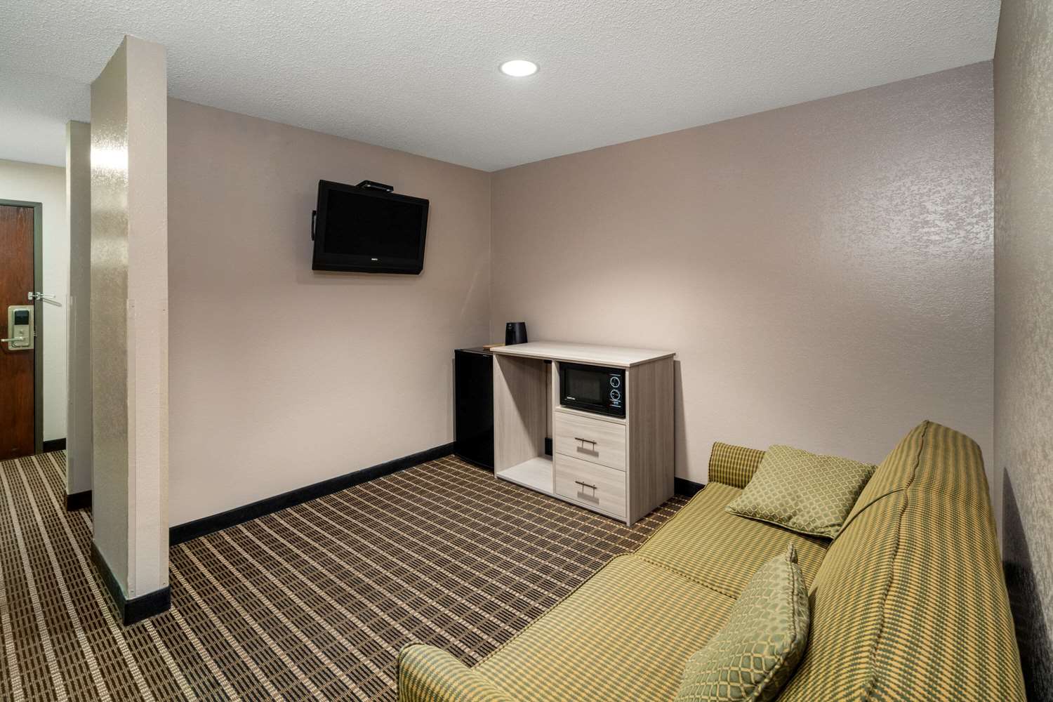 Super 8 by Wyndham Shepherdsville / Louisville South I65 9/32