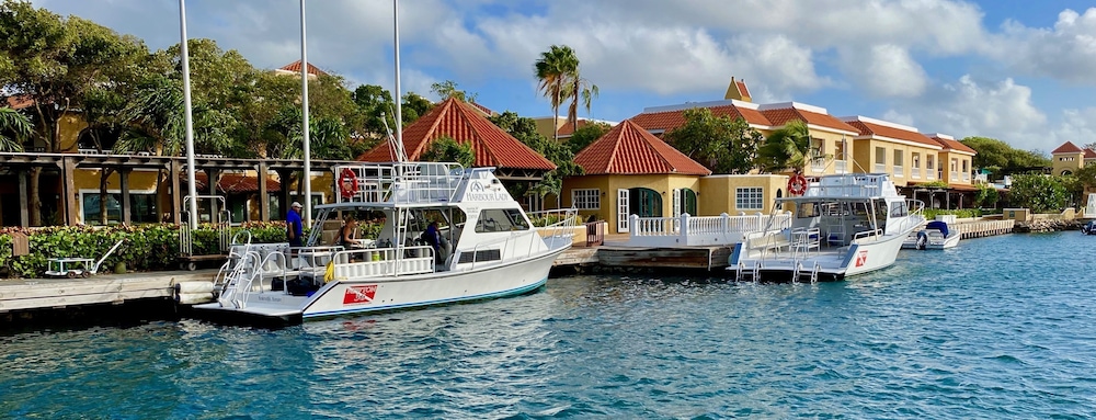 Harbour Village Beach Club 46/75