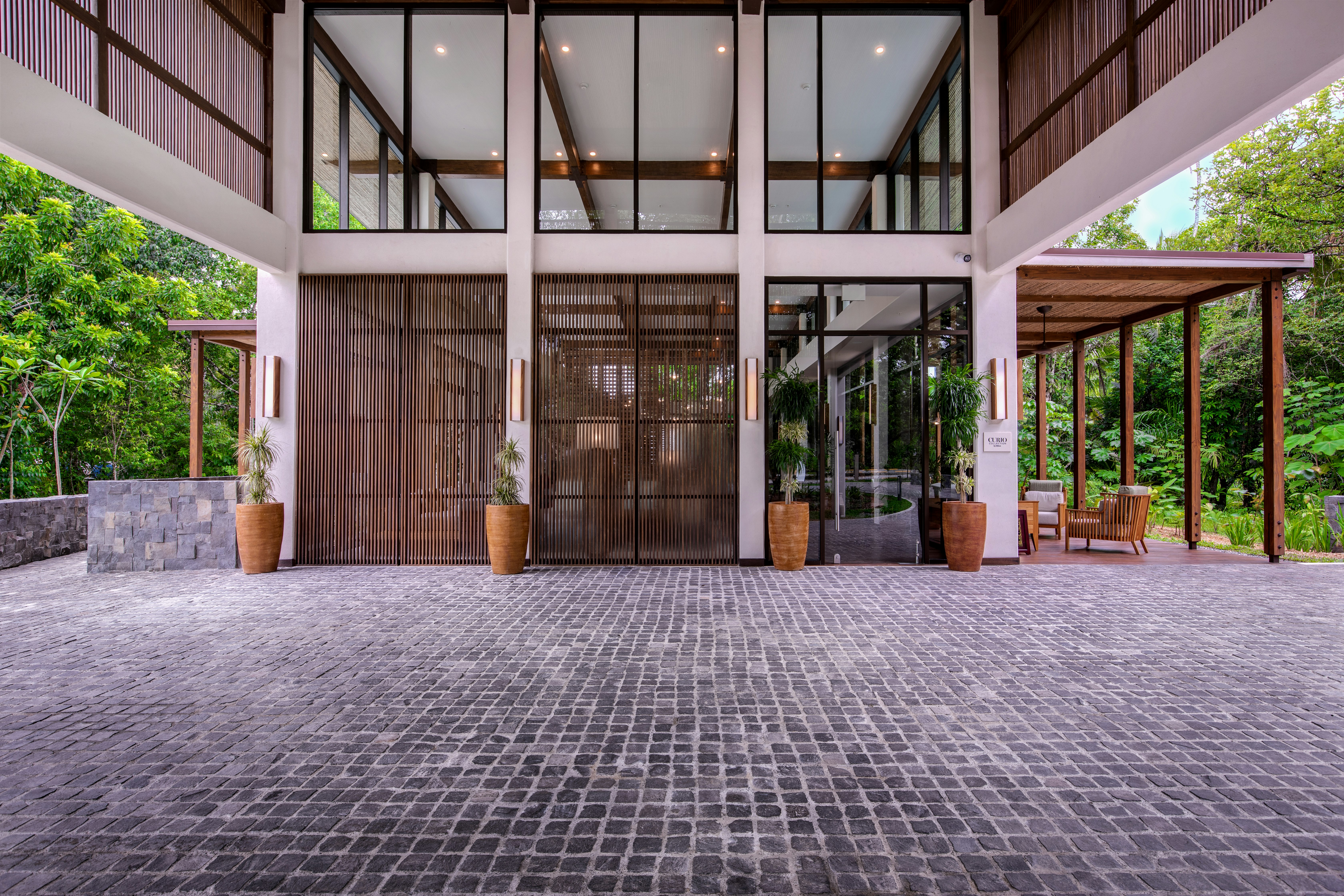 Botanika Osa Peninsula, Curio Collection by Hilton 64/73