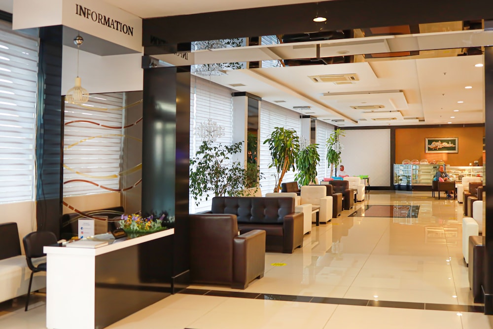 Sidekum Hotel 34/50