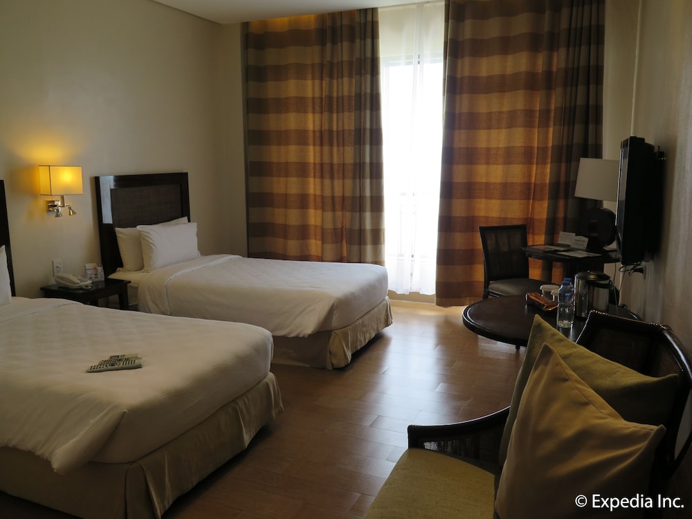 Summit Ridge Tagaytay 22/74