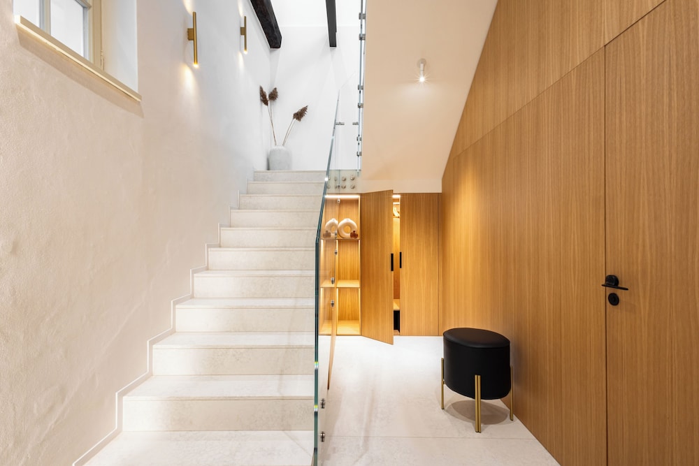 Hotel Modra Ruze 23/41