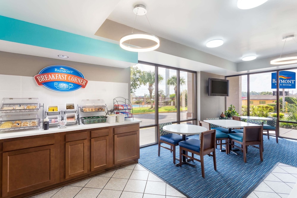 Baymont By Wyndham Mobile/Tillmans Corner 28/36