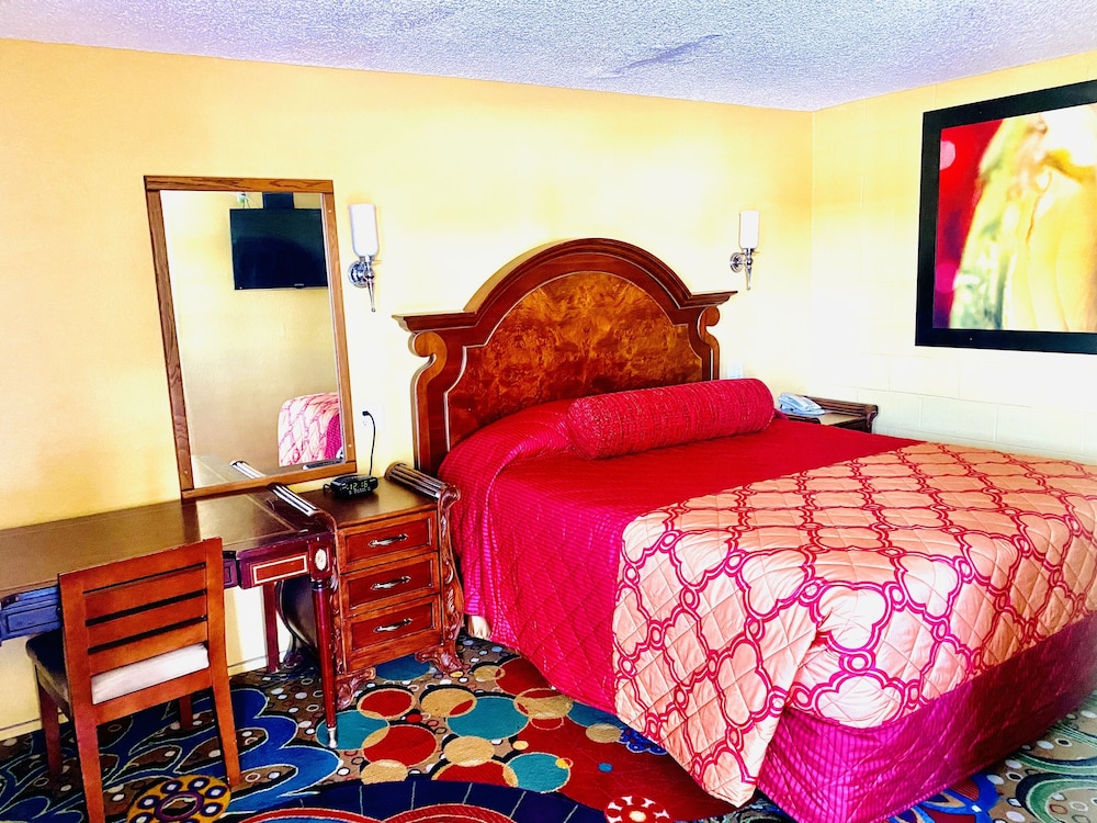 A Fisher's Inn Motel 17/63
