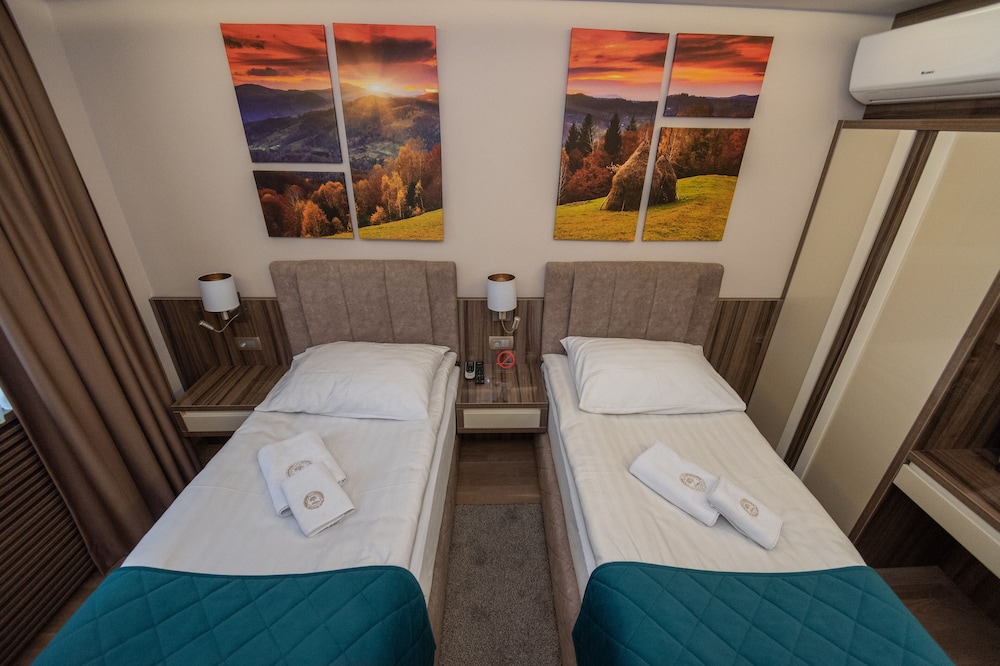 Hotel Park 37/48