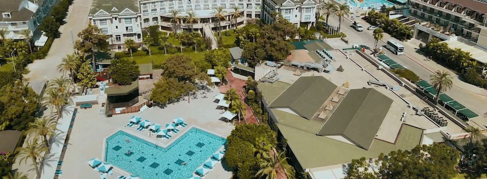 Lucida Beach Hotel in KEMER