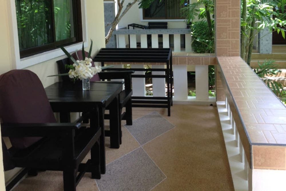 Naya Bungalow 55/65
