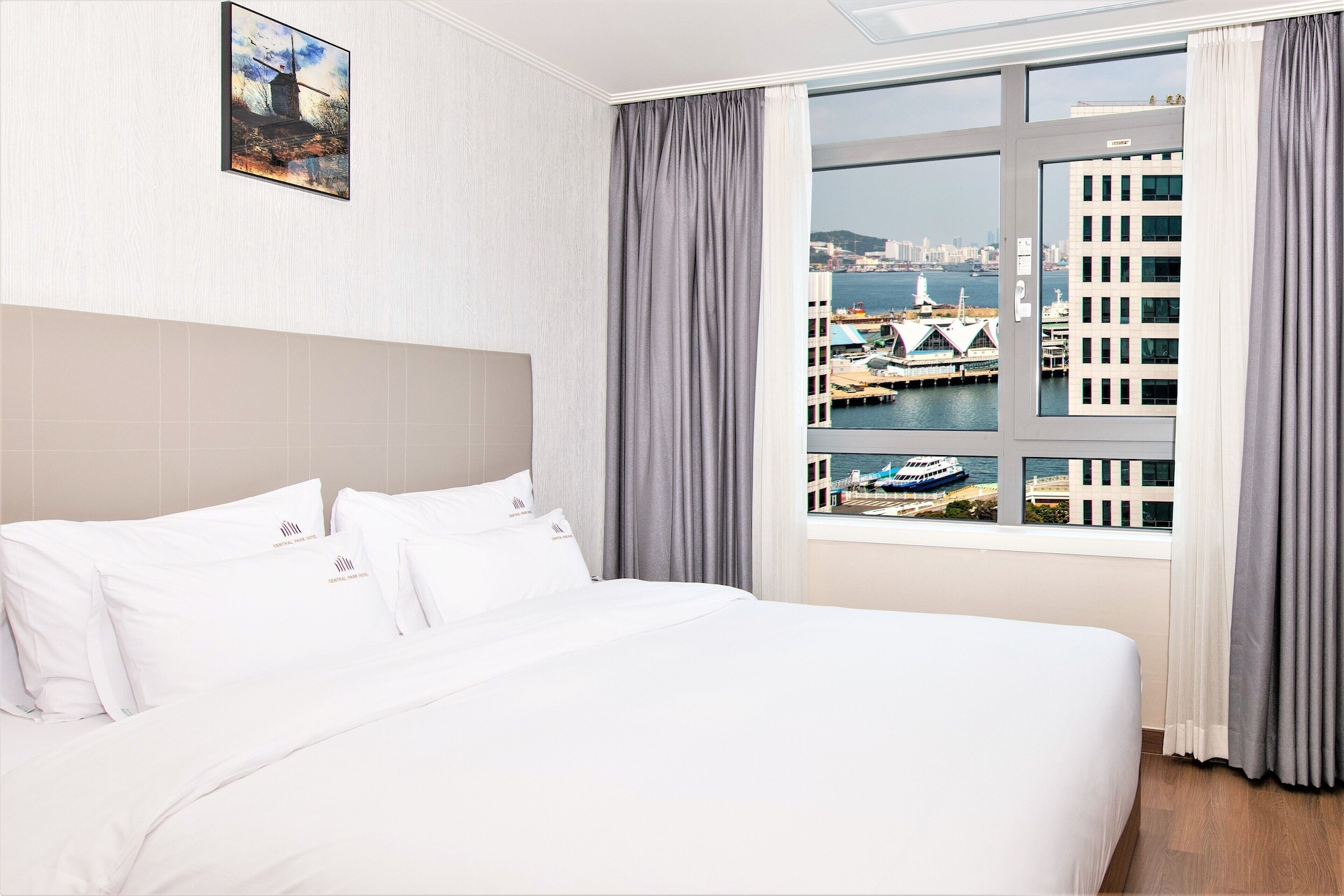 STANDARD, DOUBLE BED, HARBOUR VIEW