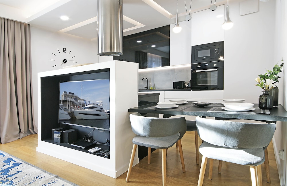 IRS ROYAL APARTMENTS - IRS Neptun Park 39/50
