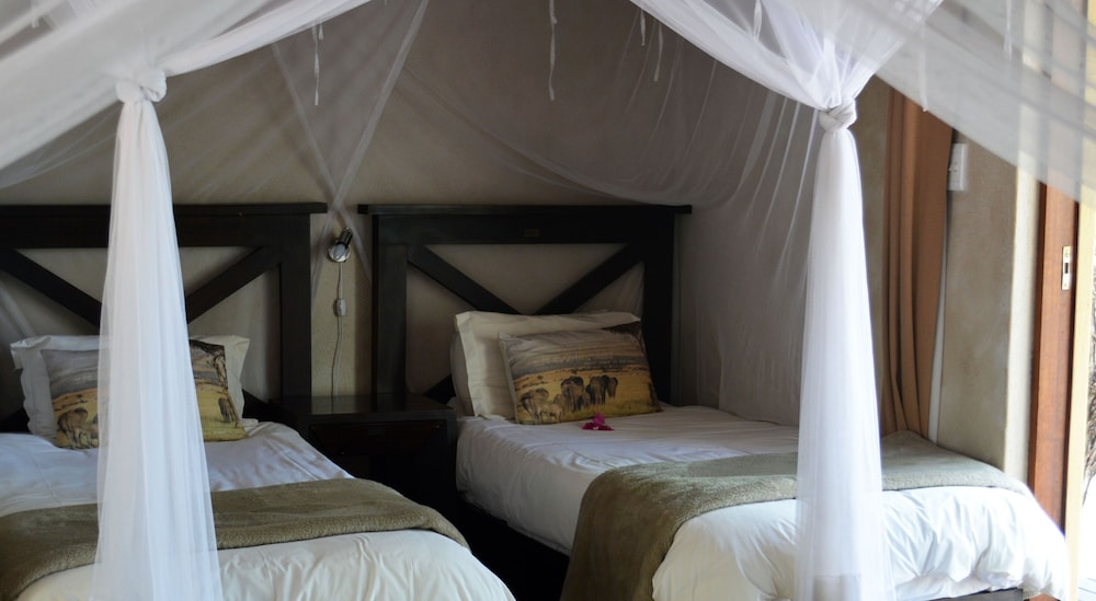 Thornhill Safari Lodge 36/70