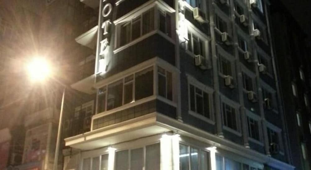 Grand Desi Hotel 5/50