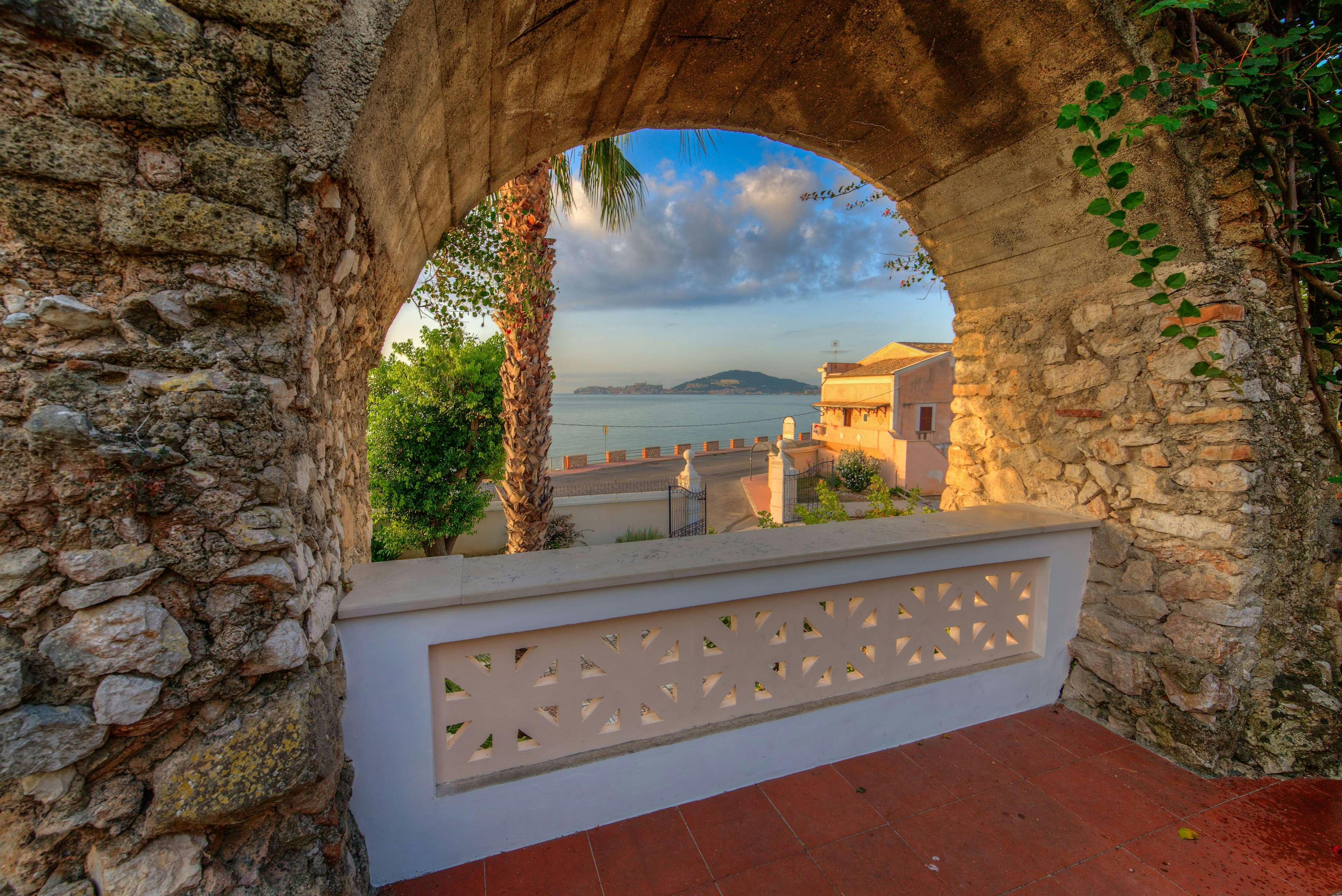 Villa Irlanda Grand Hotel 42/46