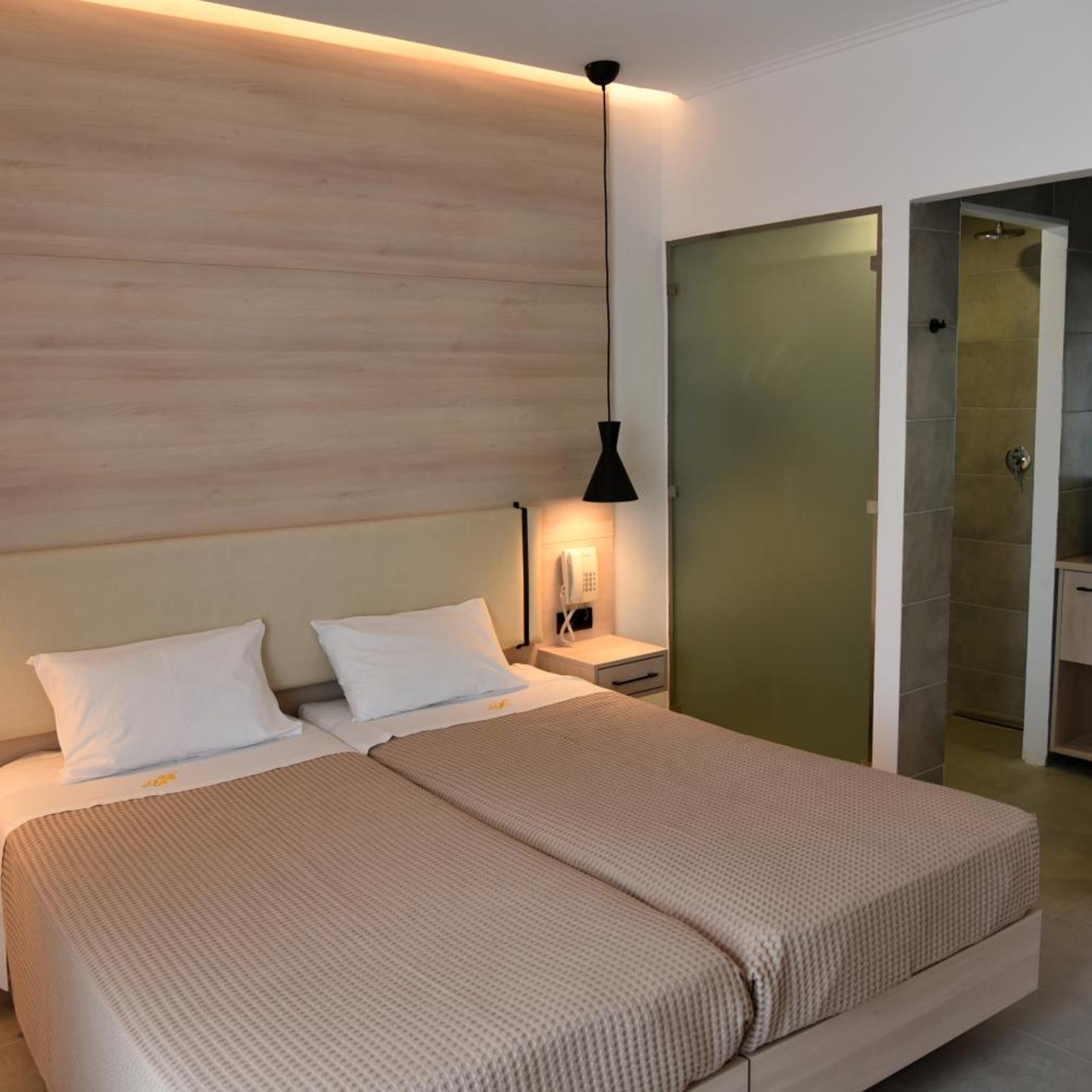 Bella Vista Hotel 23/78