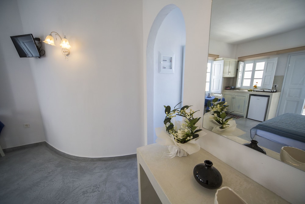 Ianthe Apartments And Villa 26/50
