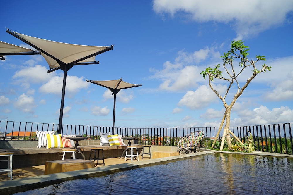 Borough Capsule Hostel Bali 17/29