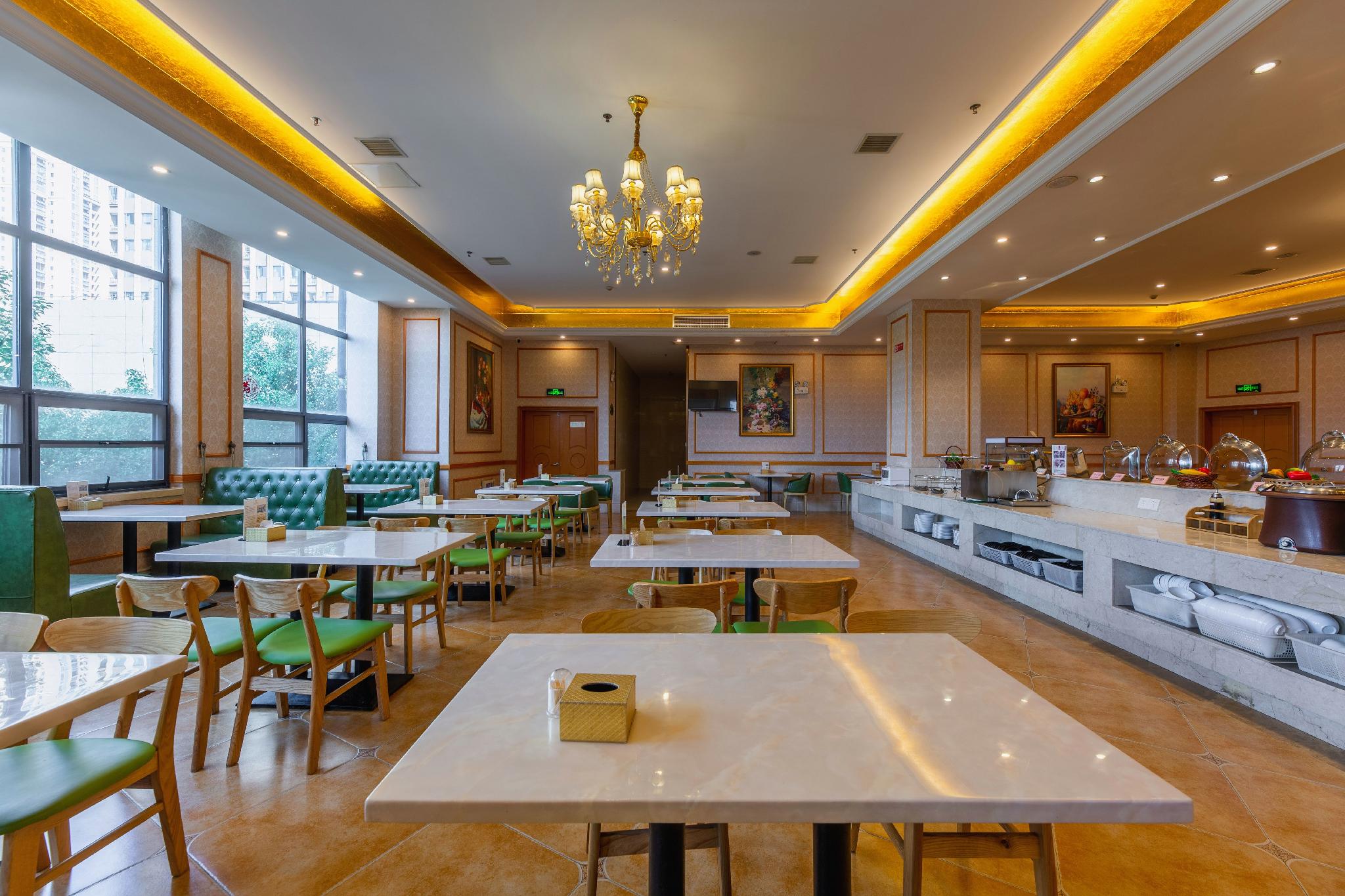 Venus International Hotel (Hankou North) 48/53