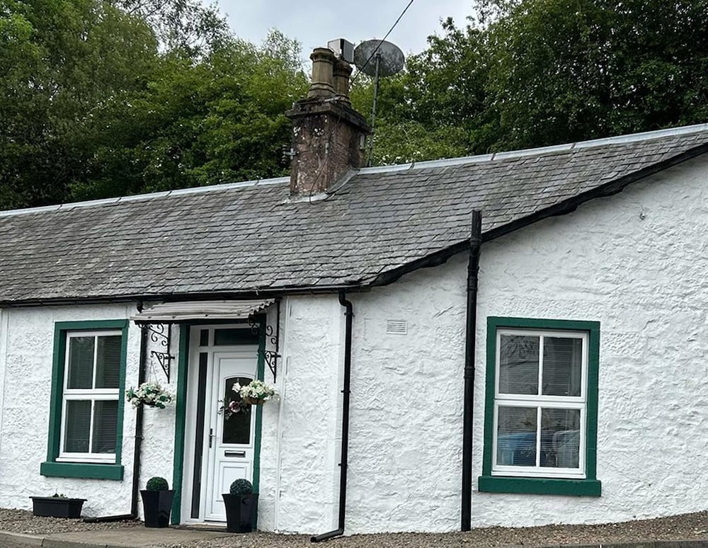 Bridge Of Cally Hotel in BLAIRGOWRIE