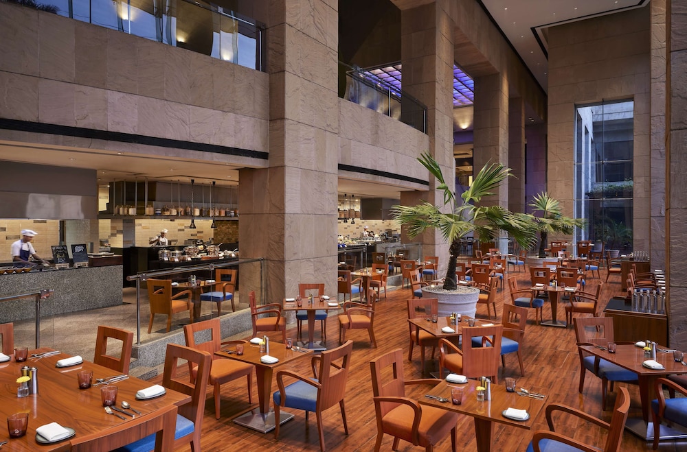 HYATT REGENCY KOLKATA 57/78