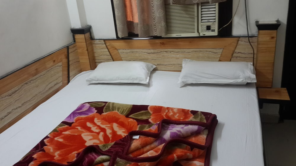 Hotel Neha Inn 19/21