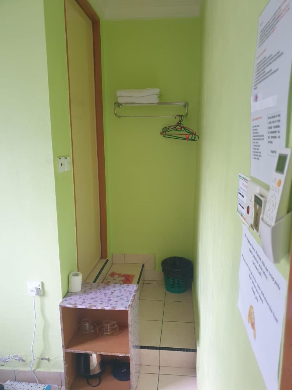 Borneo Gaya Lodge - Hostel 37/38