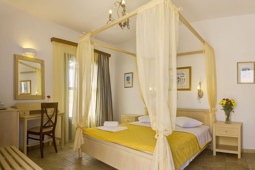جناح شهر العسل بسرير مزدوج، Mathios Village 7/10