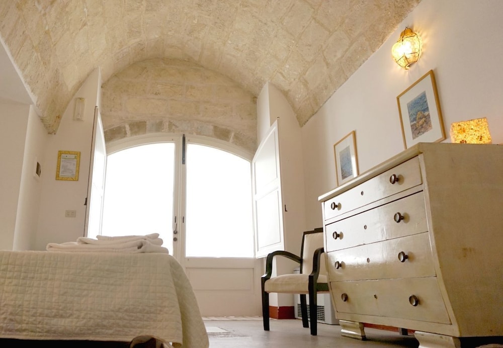 Palazzo Guglielmo Albergo Diffuso 22/79