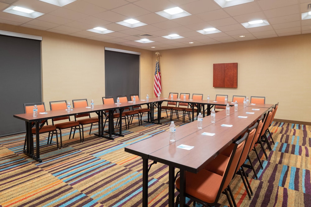 FAIRFIELD INN & SUITES DUBOIS 45/57