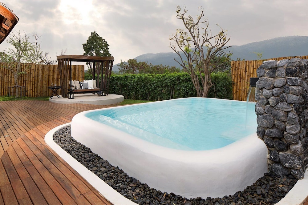 Boribot Pool Resort 28/50