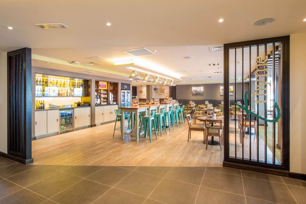 Premier Inn Lichfield City Centre Hotel 27/34