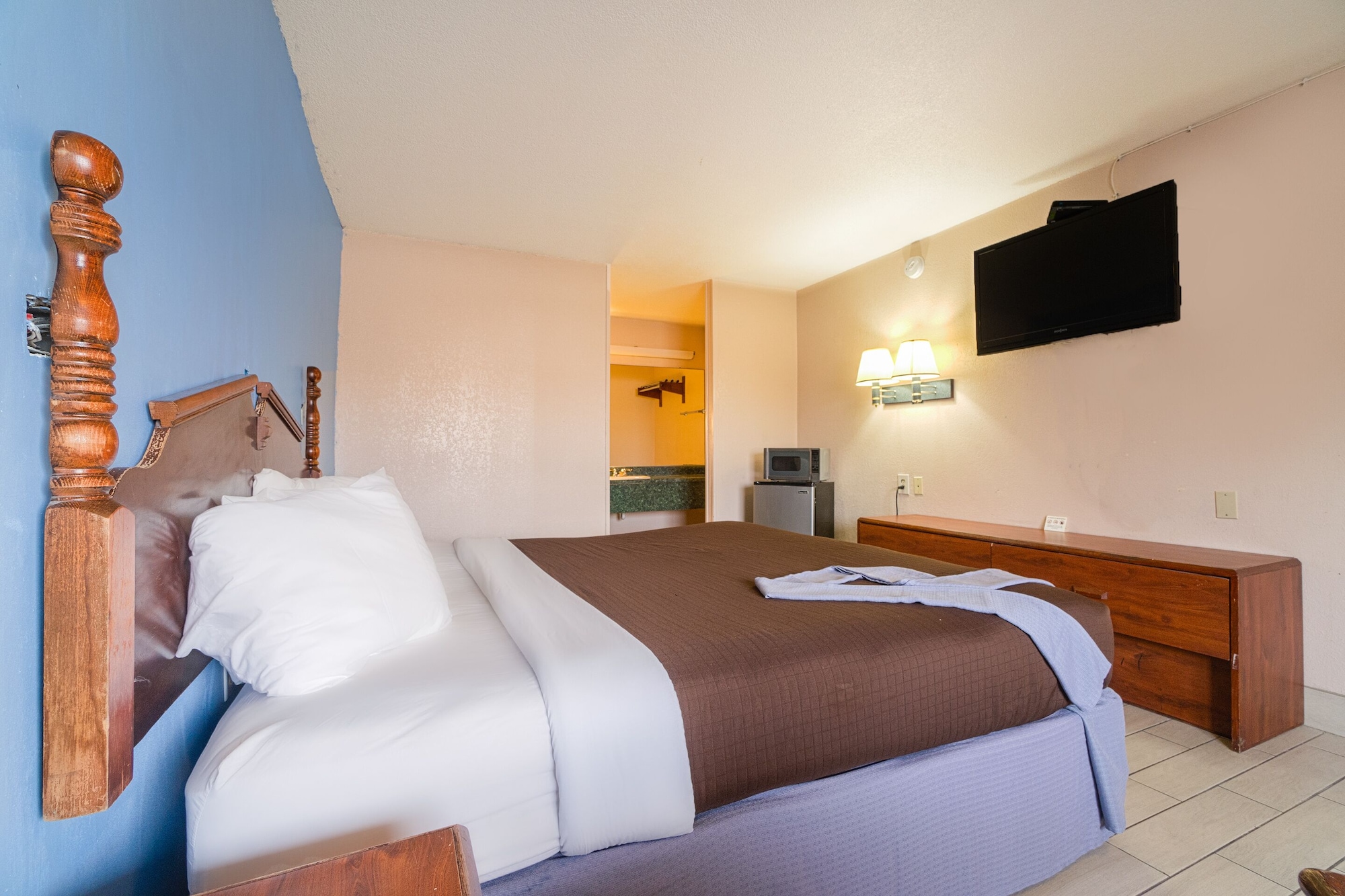 غرفة بسريرين كوين، Regency Inn Three Rivers I-37 4/10
