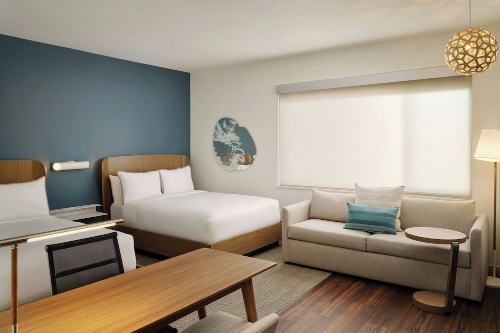 Element by Marriott Pooler Savannah Airport 18/39