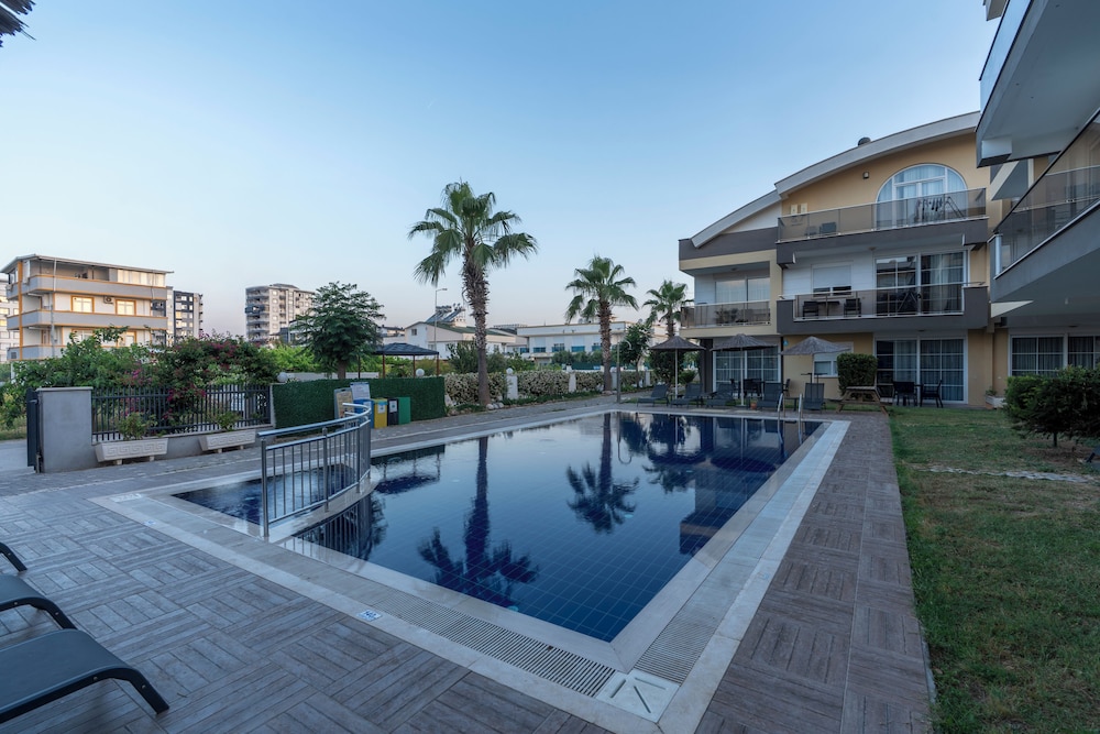 Lara Beach Homes 42/50