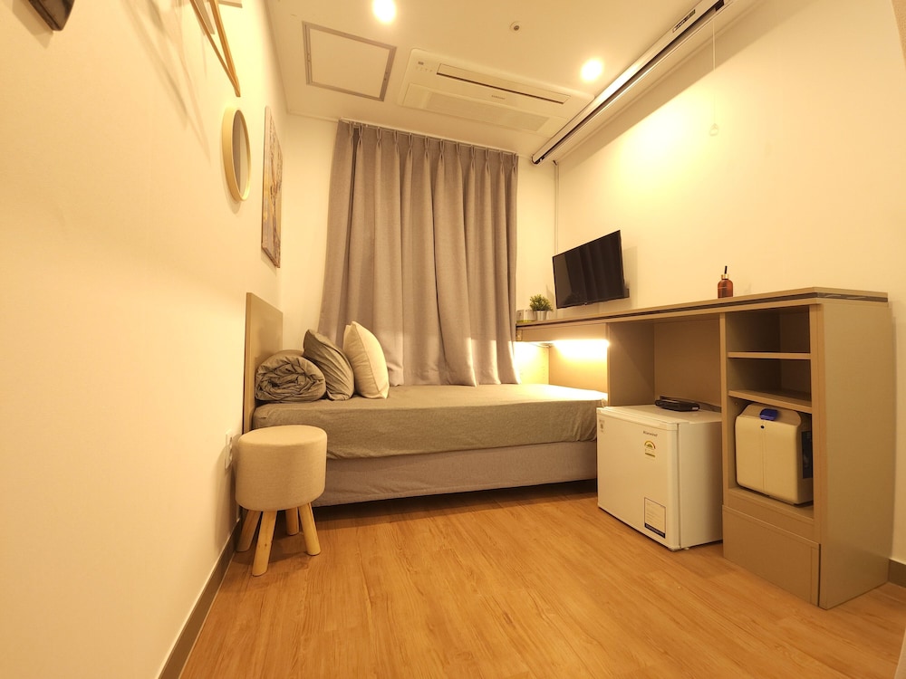 OYO Hostel Myeongdong 2 8/75